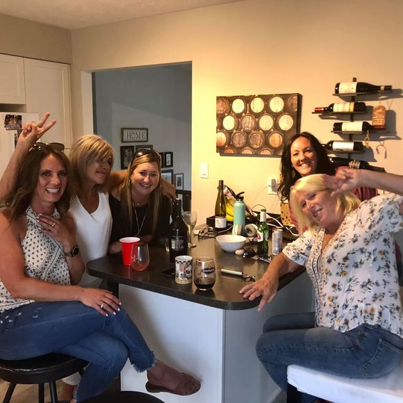 Meet your Posher, Anna - Picture 1 of 1